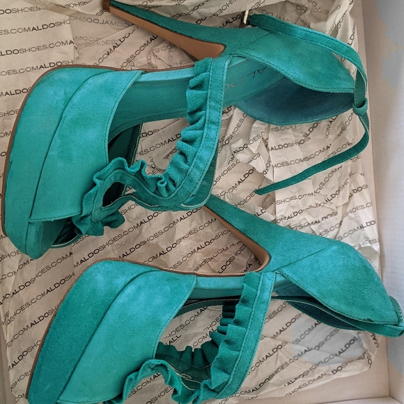Aldo Starace Teal Suede Platform Heels Size 7 - Picture 6 of 9